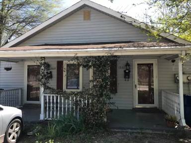 Main picture of 1327 Lake Wheeler Rd
