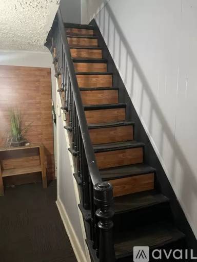 Main picture of 644 Clinton Ave