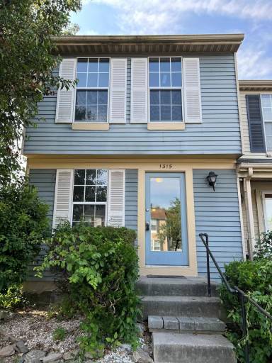 Main picture of 1315 E Spring Meadow Ct