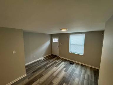 Main picture of 3039 Page St