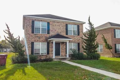 Main picture of 178 Herschel Dr