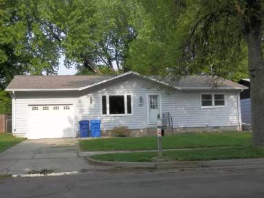 Main picture of 344 N Holiday Ave