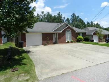 Main picture of 2900 21st Ave