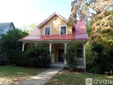 Main picture of 246 Montford Ave