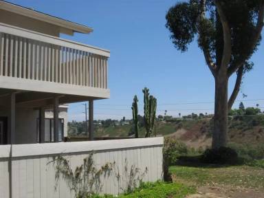 Main picture of 3907 Camino Lindo