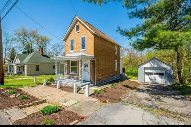 Main picture of 3211 Virginia Ave