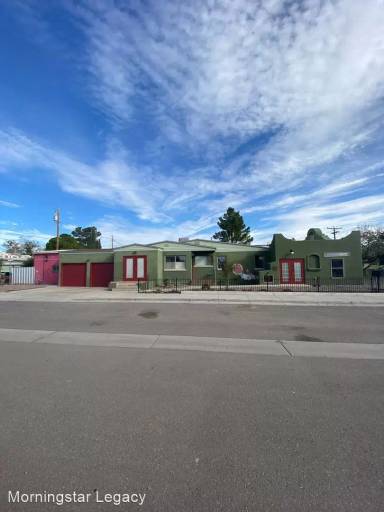 Main picture of 600 El Prado Ave