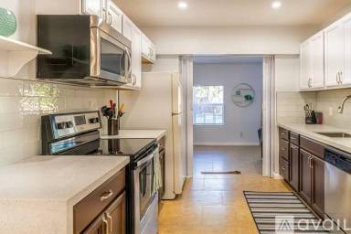 Main picture of 1208 NW 1st Ave