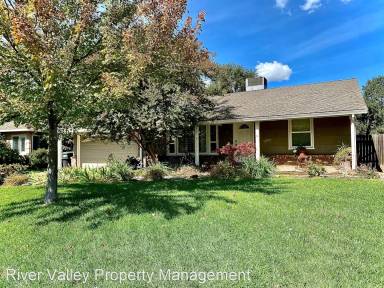 Main picture of 3767 Esperanza Dr