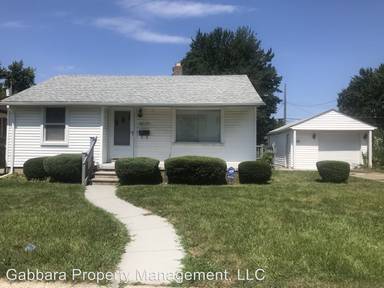 Main picture of 8237 Prospect Ave