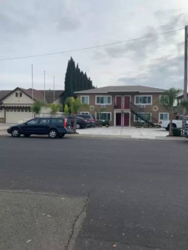 Main picture of 940 O St