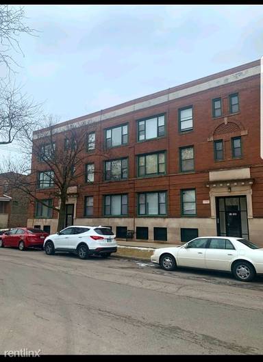 Main picture of 115 E 56th St