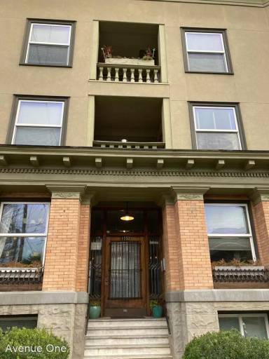 Main picture of 1732 15th Ave