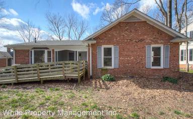 Main picture of 11122 Five Cedars Rd