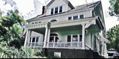 Main picture of 1636 James St