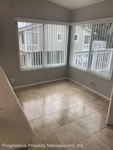 Main picture of 8410 El Arroyo Dr