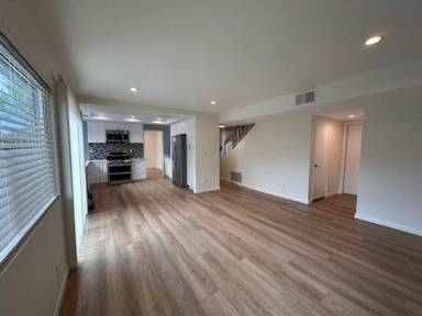 Main picture of 12111 Wagner St