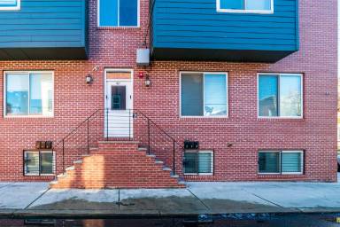 Main picture of 1827 S 20th St