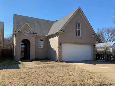 Main picture of 6788 Mikayla Ln