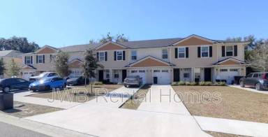 Main picture of 8236 Halls Hammock Ct