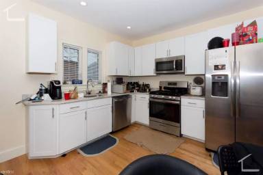Main picture of 15-29 Griggs Pl