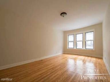 Main picture of 4036 N Ashland Ave