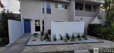 Main picture of 2778 Curry Ford Rd