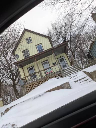 Main picture of 516 Alexandria St
