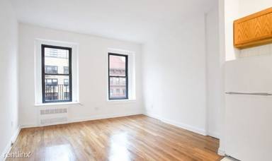 Main picture of 1371 1st Ave