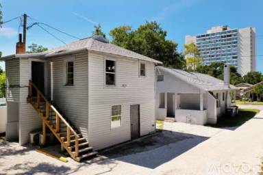 Main picture of 809 Turner St