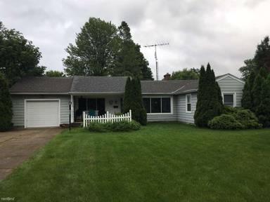 Main picture of 943 Hale Ave
