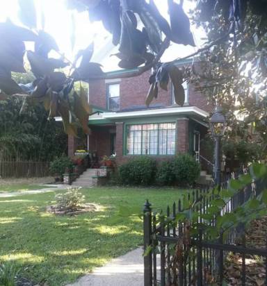 Main picture of 1508 Lee St E