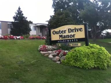 Main picture of Outer Drive Manor