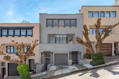 Main picture of 2670 Pierce St