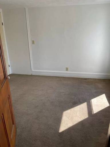 Main picture of 296 N Sandusky St
