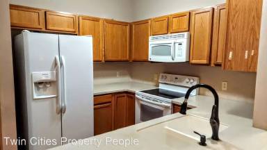 Main picture of 670 Kingfisher Ln
