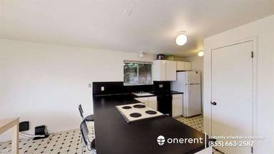 Main picture of 7305 16th Ave NW