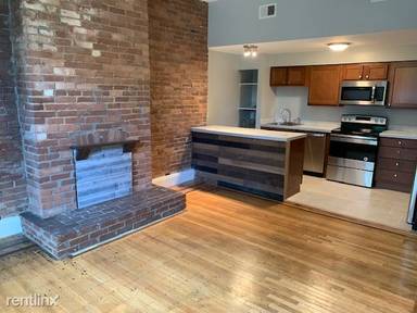 Main picture of 211 S Saint Clair St