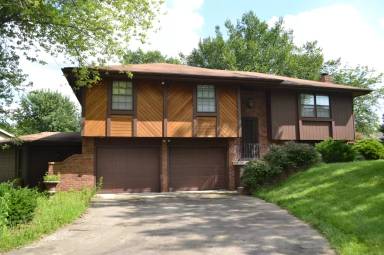 Main picture of 1407 NE 115th Ter