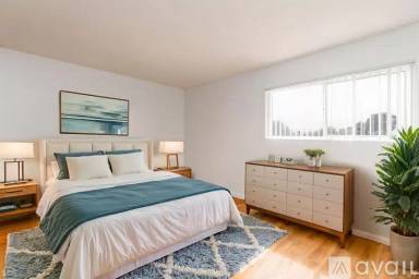 Main picture of 416 W North Ave