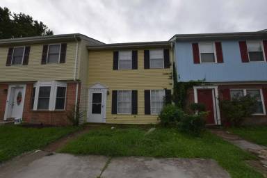 Main picture of 6006 Edgelake Dr