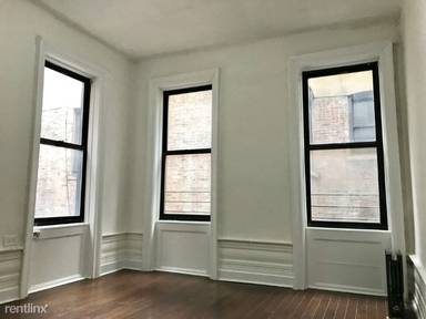 Main picture of 3620 Broadway
