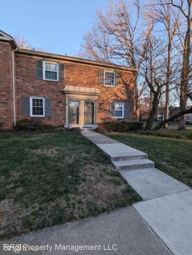 Main picture of 5845 Rexford Dr