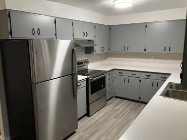 Main picture of 147 E Jefferson Ave