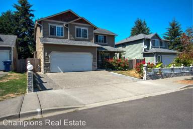 Main picture of 6929 61st Dr NE