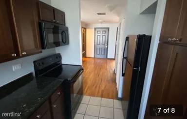 Main picture of 6129 S Indiana Ave