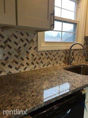 Main picture of 9 Thomas Ave