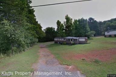 Main picture of 923 Mountain Crest Dr