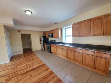 Main picture of 150 Westerleigh Rd