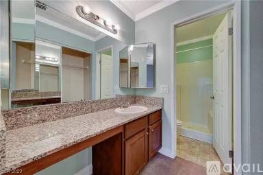 Main picture of 5150 S Jones Blvd
